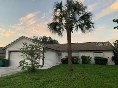 120 Meriwood Drive Kissimmee FL 34743