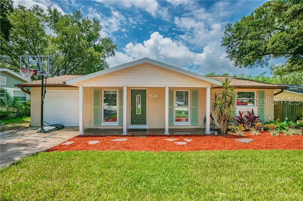 2763 Candlewood Street Clearwater FL 33759