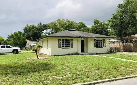 38213 7th Avenue Zephyrhills FL 33542