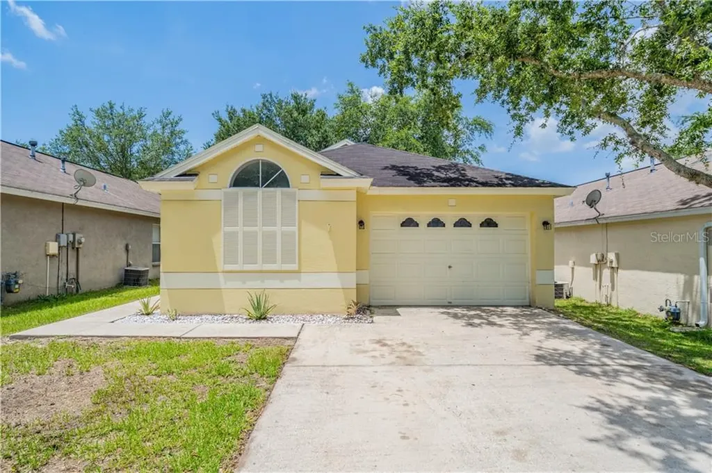 761 Cape Cod Circle Valrico FL 33594