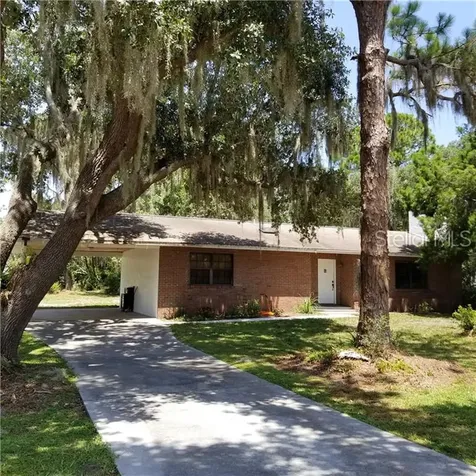 4112 Chambers Street Lake Wales FL 33898