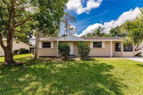 5372 Knollwood Place Sarasota FL 34232