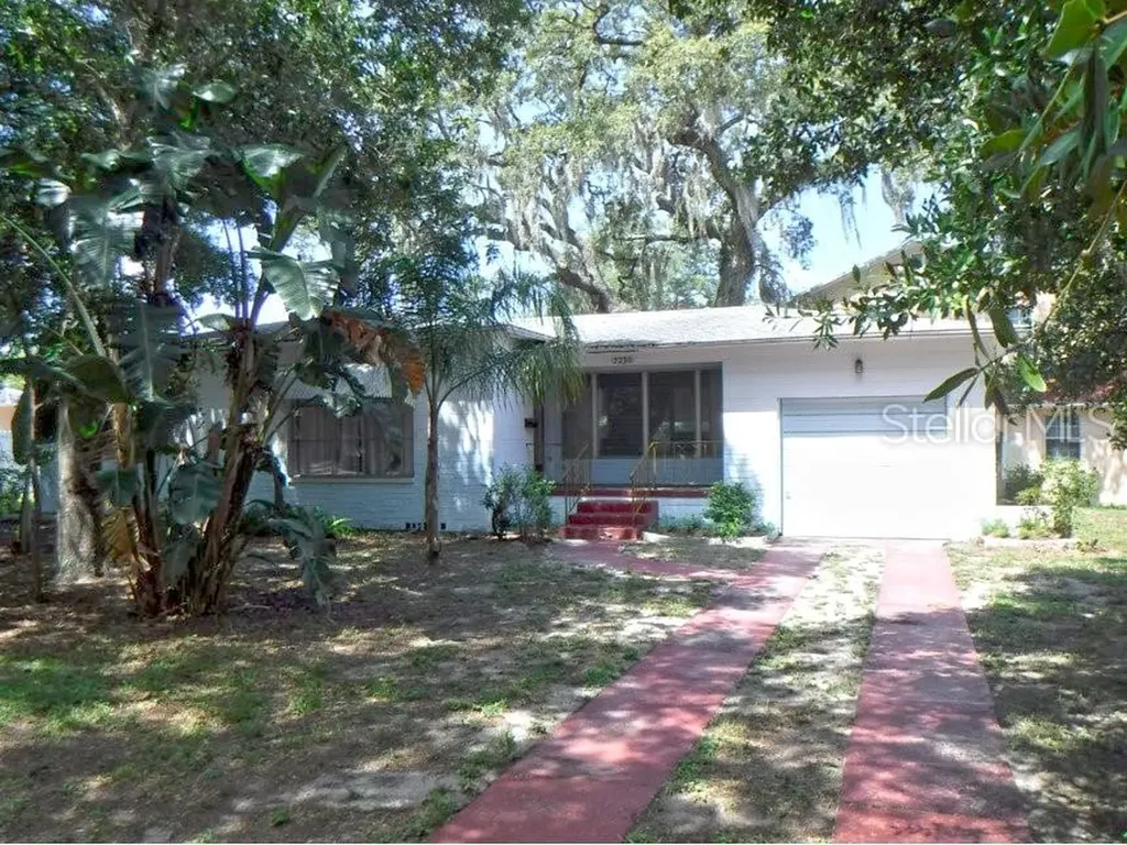 2230 51st Street N St Petersburg FL 33710