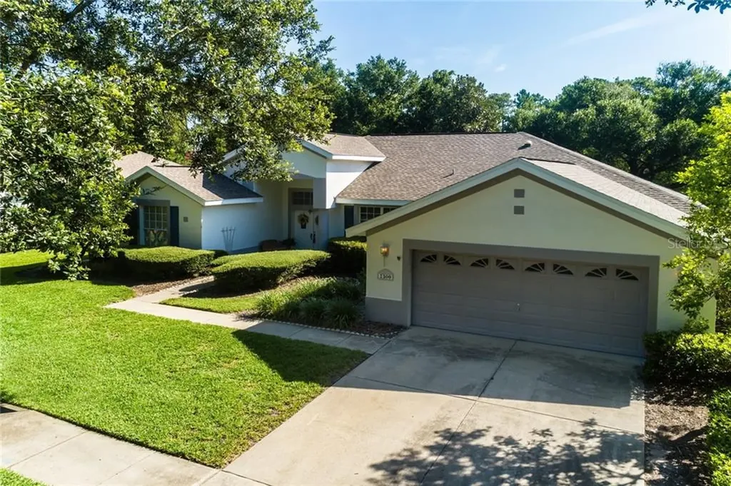 2300 Park Forest Boulevard Mount Dora FL 32757