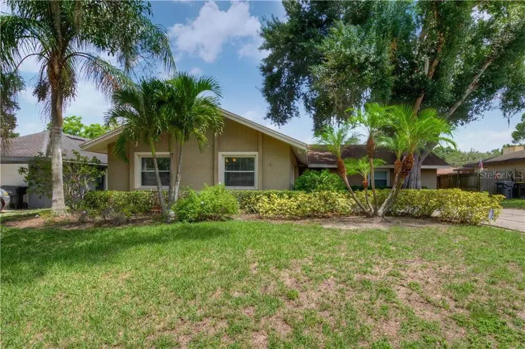 4033 Doral Winter Haven FL 33884