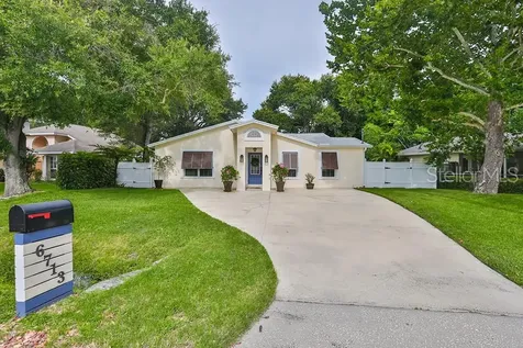 6713 S Dauphin Avenue Tampa FL 33611