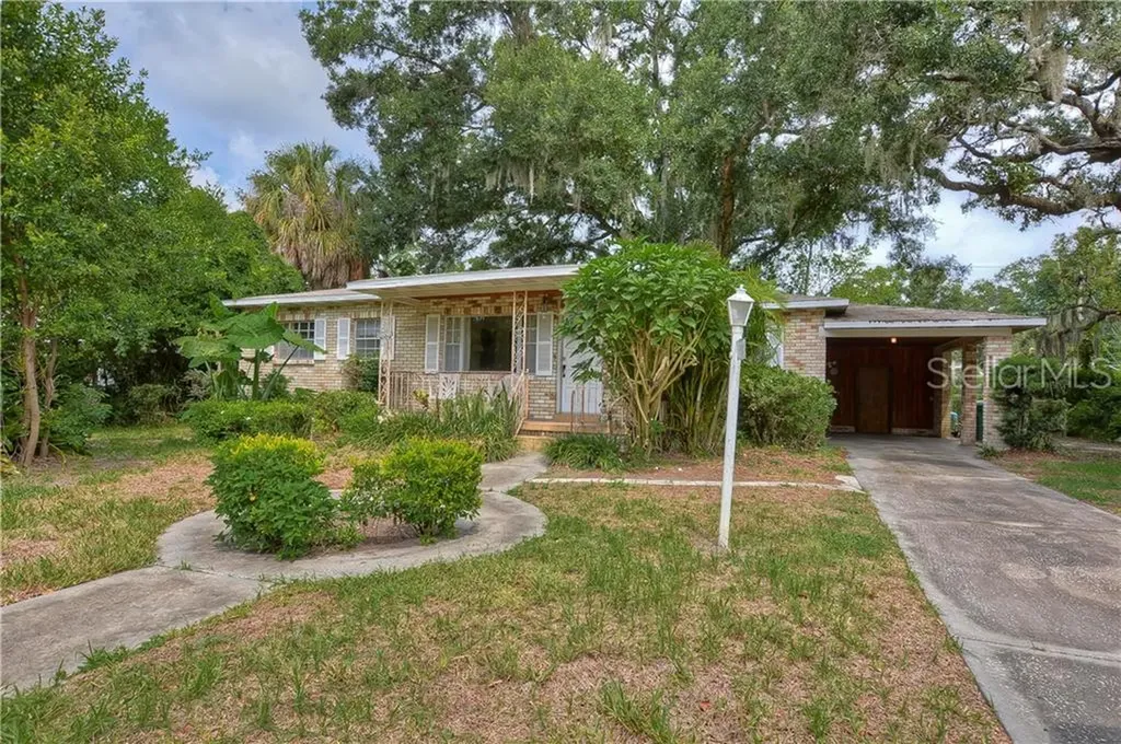 8110 N Ola Avenue Tampa FL 33604