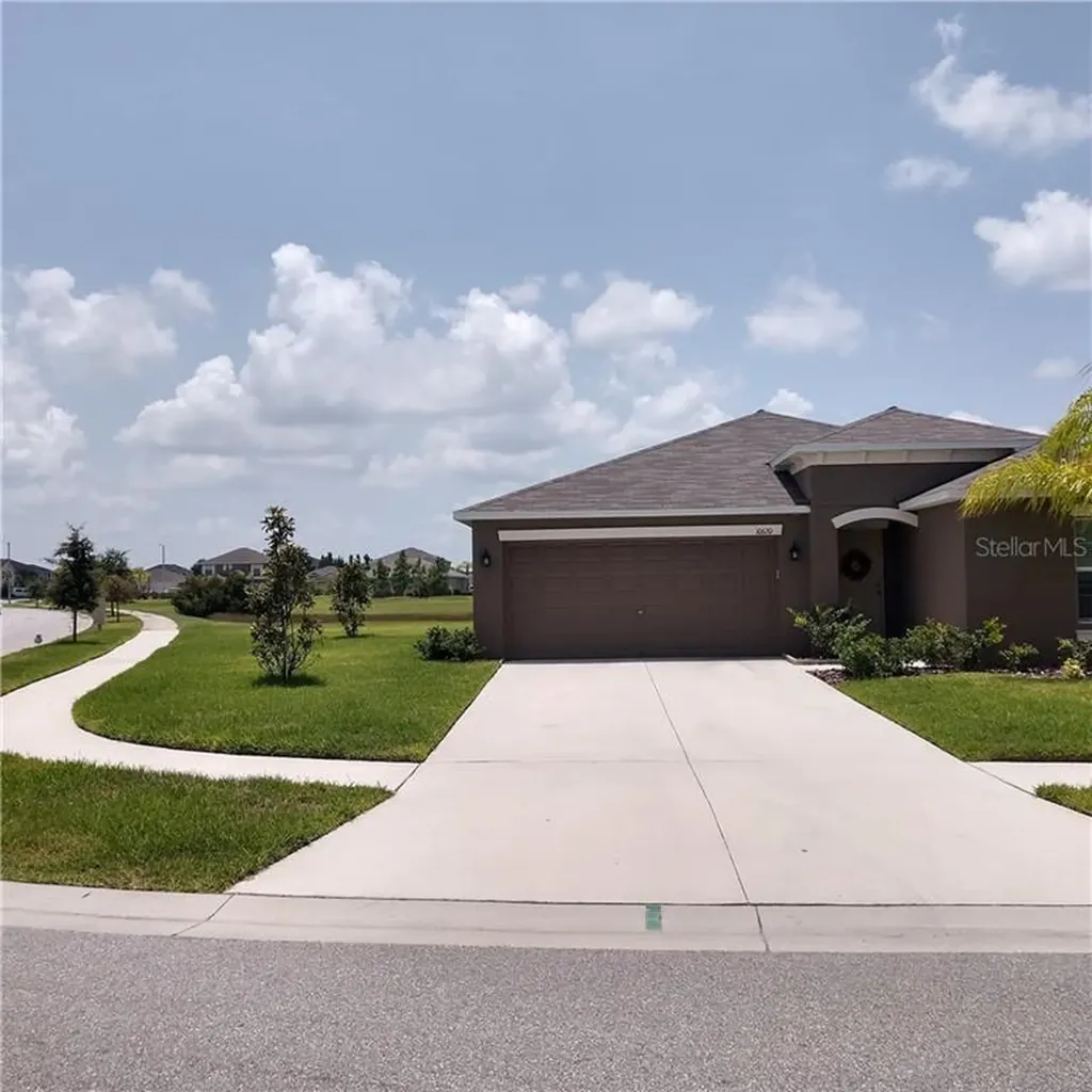 10620 Standing Stone Drive Wimauma FL 33598