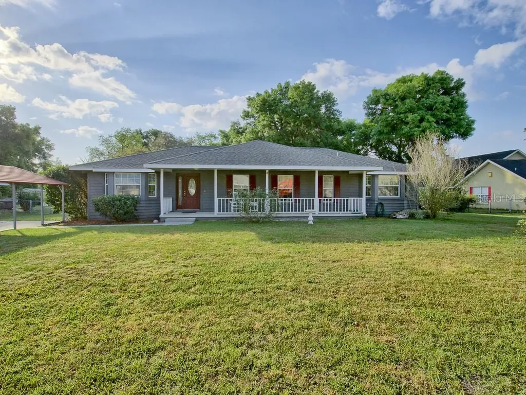 1211 Cr 441 Lake Panasoffkee FL 33538