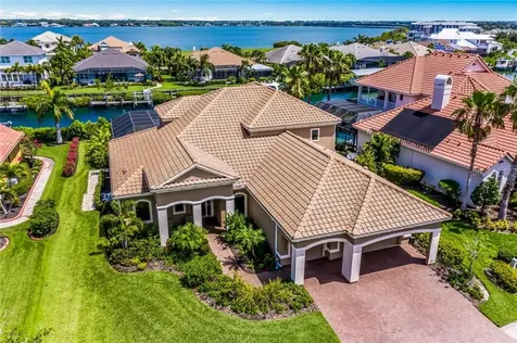 544 Fore Drive Bradenton FL 34208