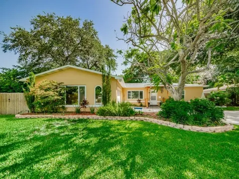821 Bay Vista Boulevard S St Petersburg FL 33705
