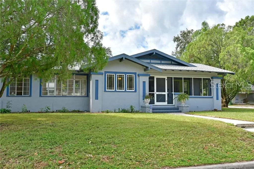 2313 11th Avenue W Bradenton FL 34205
