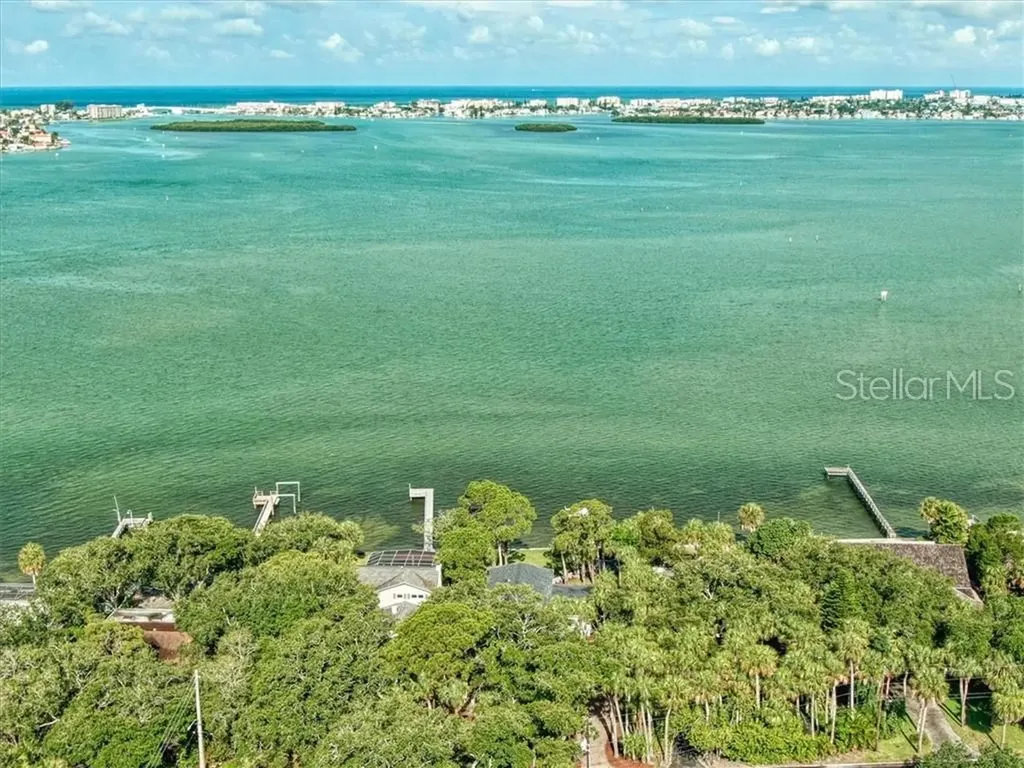 2210 Pelham Road N St Petersburg FL 33710