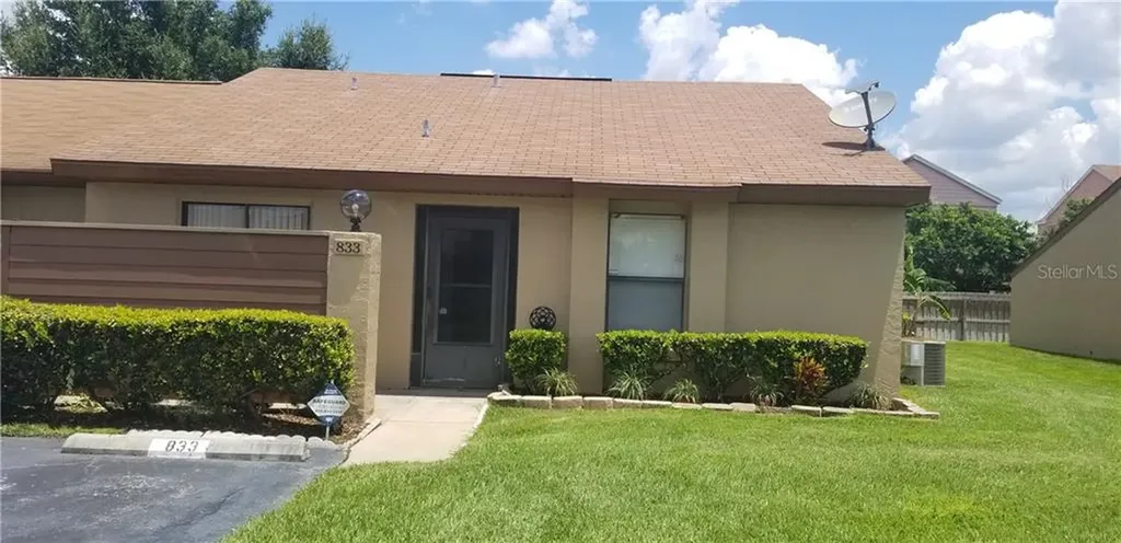 833 Park Villa Circle Orlando FL 32824