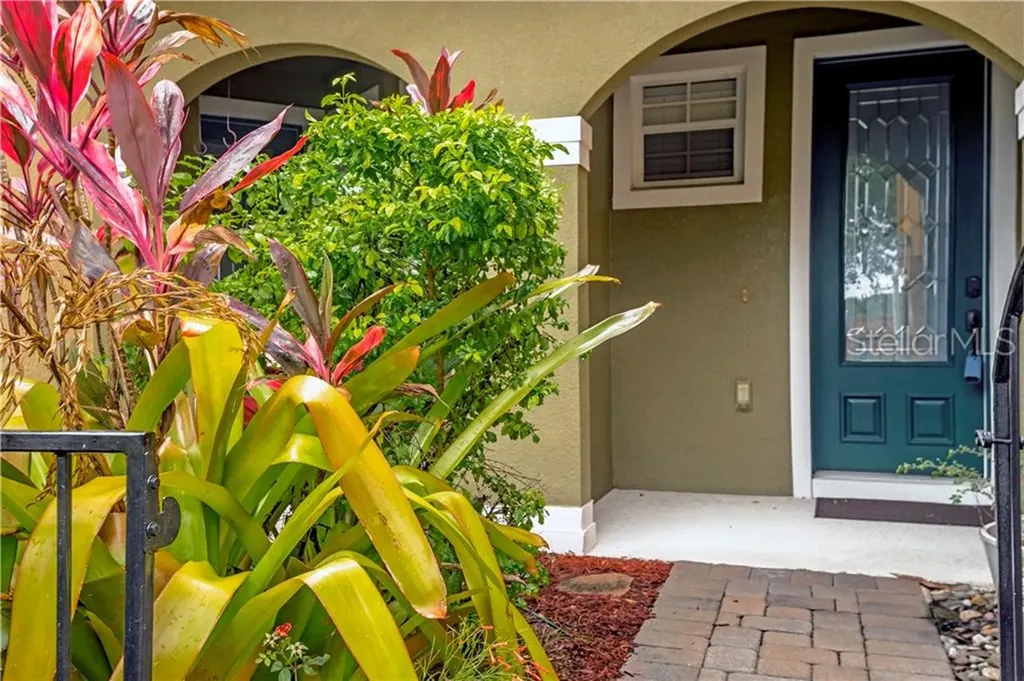 10230 Fallsgrove Street Orlando FL 32836