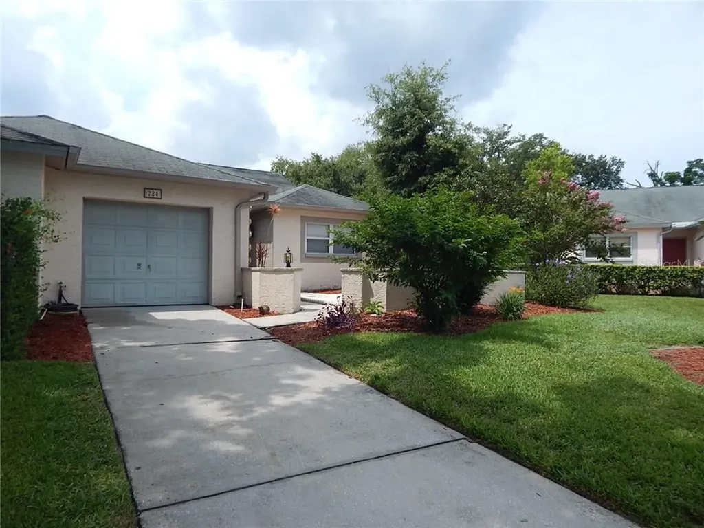 284 Buckingham Place Palm Harbor FL 34684