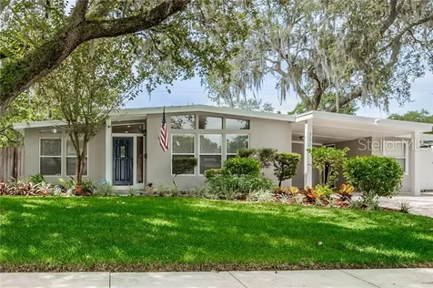 3304 Nakora Drive Tampa FL 33618