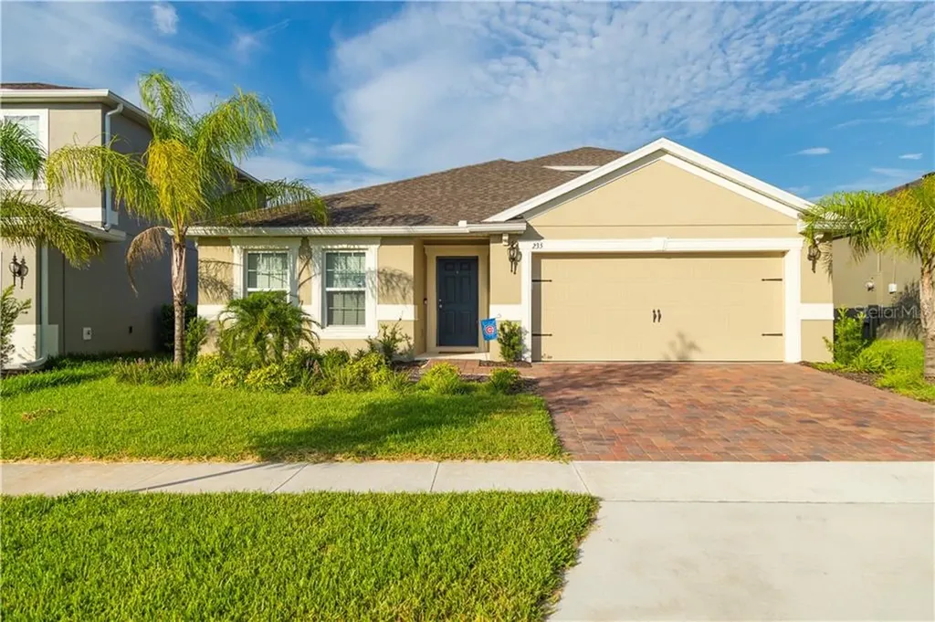 235 Whirlaway Drive Davenport FL 33837