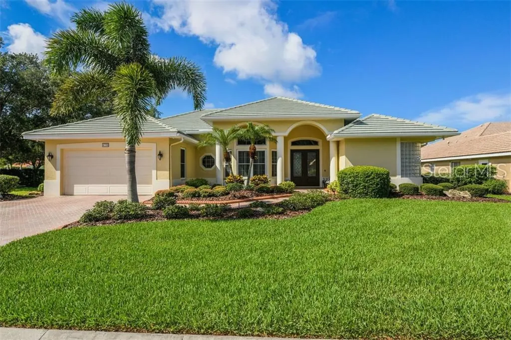 4798 Hanging Moss Lane Sarasota FL 34238