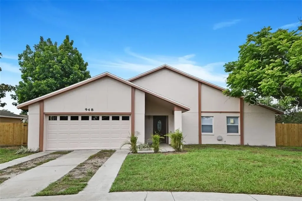 948 Arizona Woods Lane Orlando FL 32824