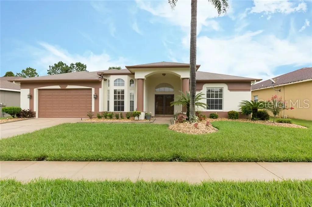 1402 Clearglades Drive Wesley Chapel FL 33543