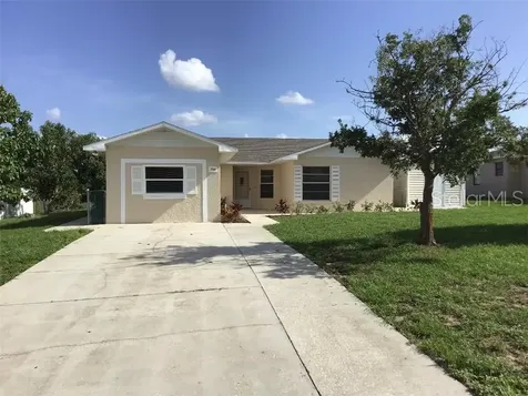 708 N Adams Avenue Dundee FL 33838