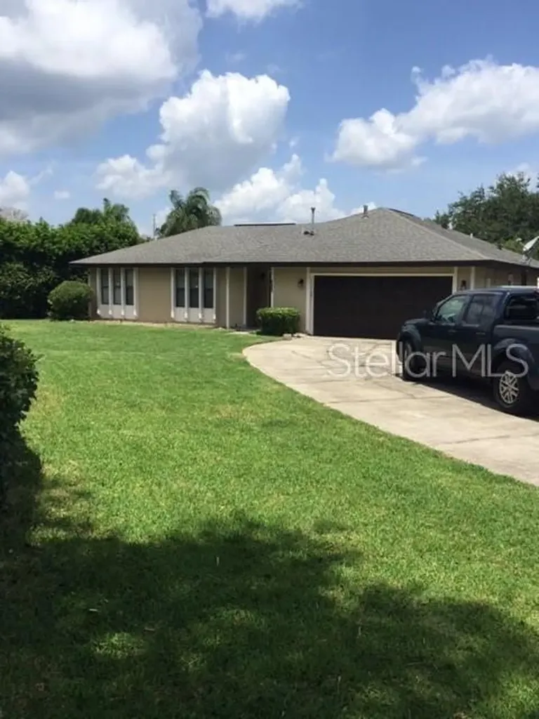7118 Caloosa Court Orlando FL 32819