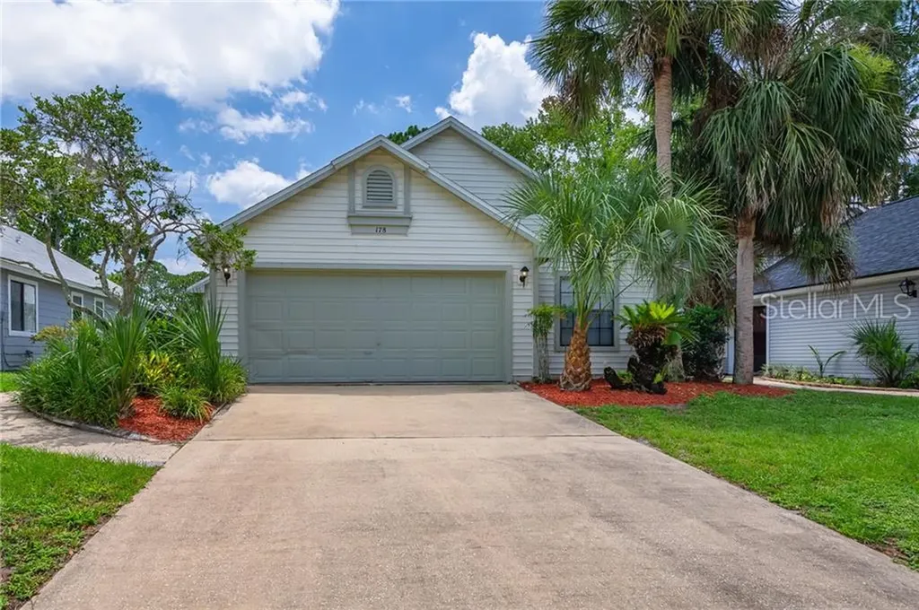 178 Clear Lake Circle Sanford FL 32773