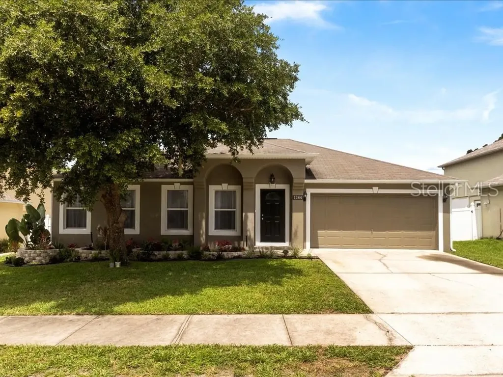 1364 Lazy River Lane Deland FL 32720