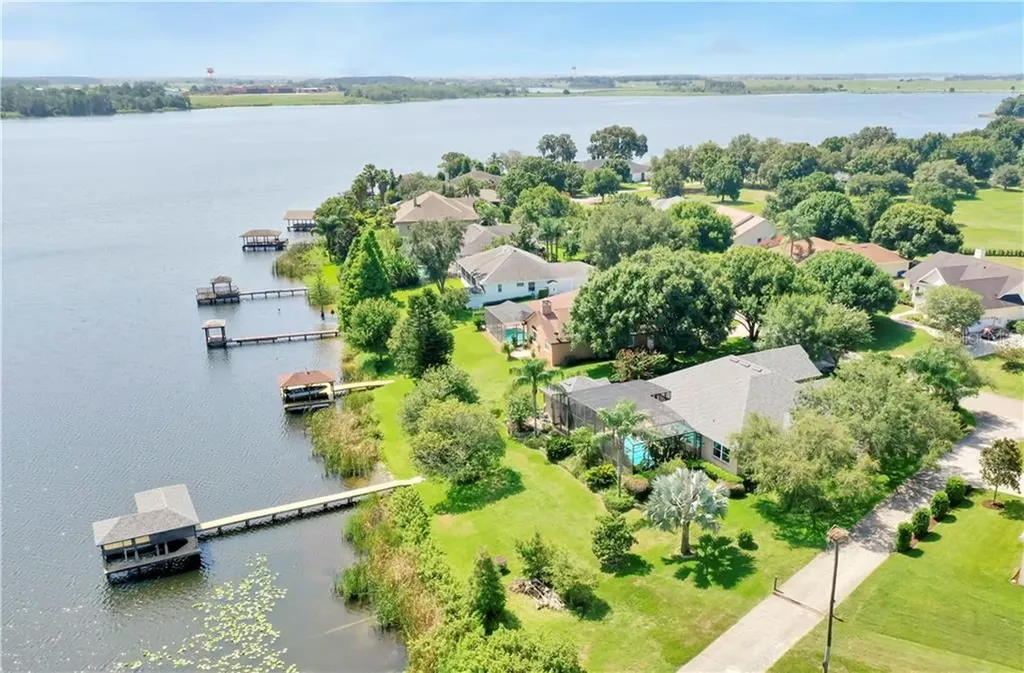 258 Bayberry Drive Polk City FL 33868