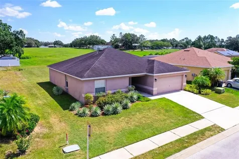 1318 Merrimack Place Davenport FL 33837
