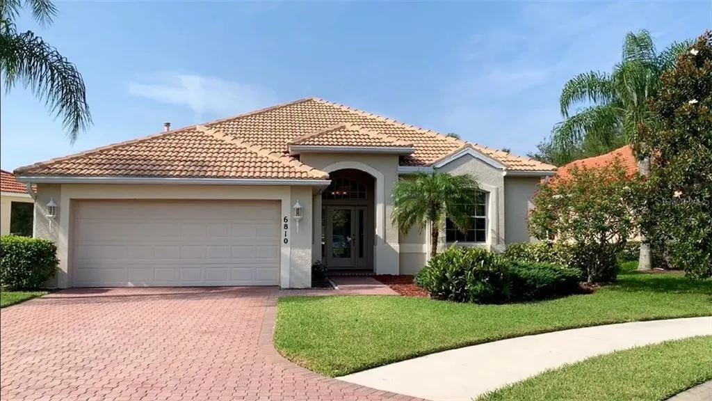 6810 74th Street Circle E Bradenton FL 34203