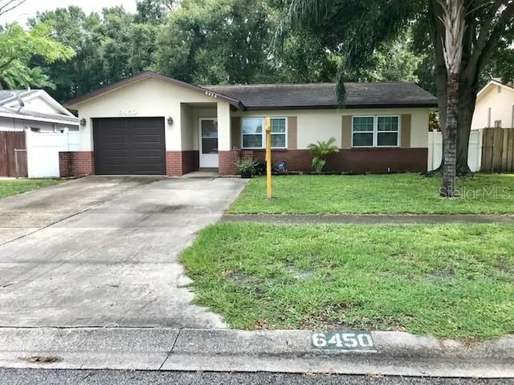 6450 101st Avenue N Pinellas Park FL 33782