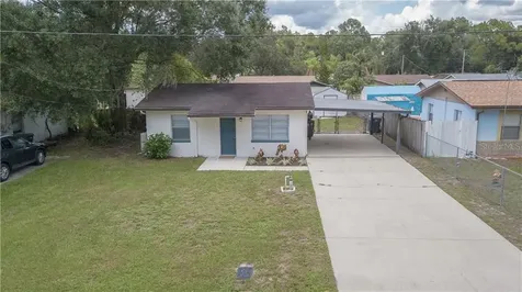 7609 Almark Street Tampa FL 33625