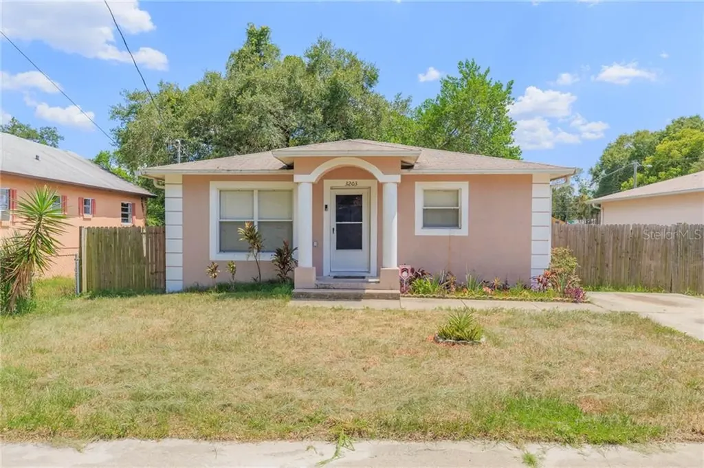 3203 E Louisiana Avenue Tampa FL 33610