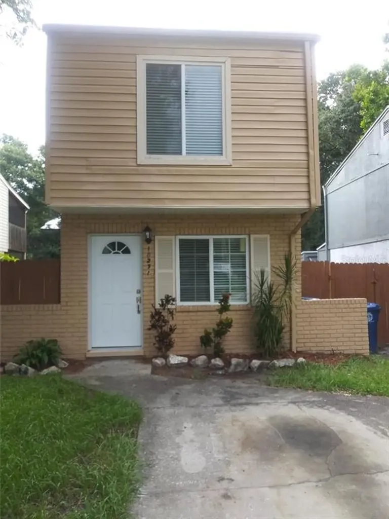 10231 N Ojus Drive Tampa FL 33617