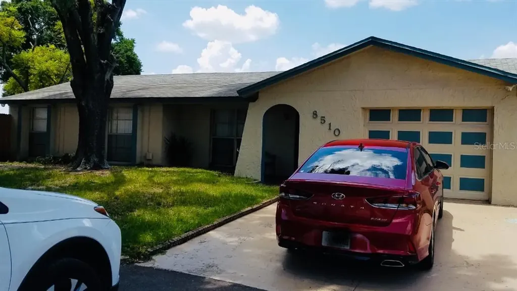 8510 Wilding Court Tampa FL 33634