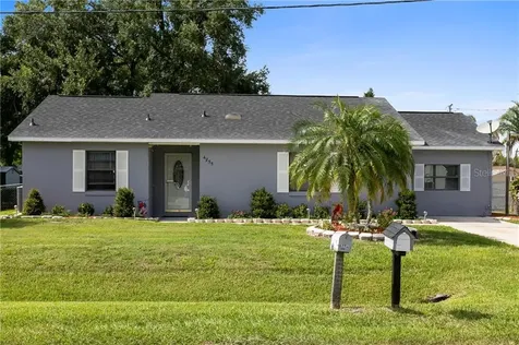 4855 Lake Shore Drive Saint Cloud FL 34772