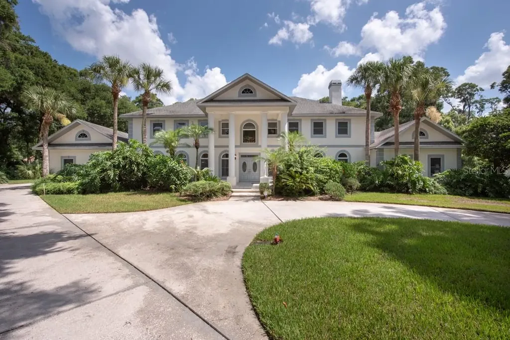 4504 Country Gate Court Valrico FL 33596