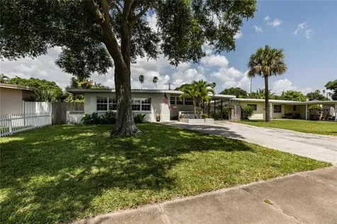 3946 Indianapolis Street NE St Petersburg FL 33703