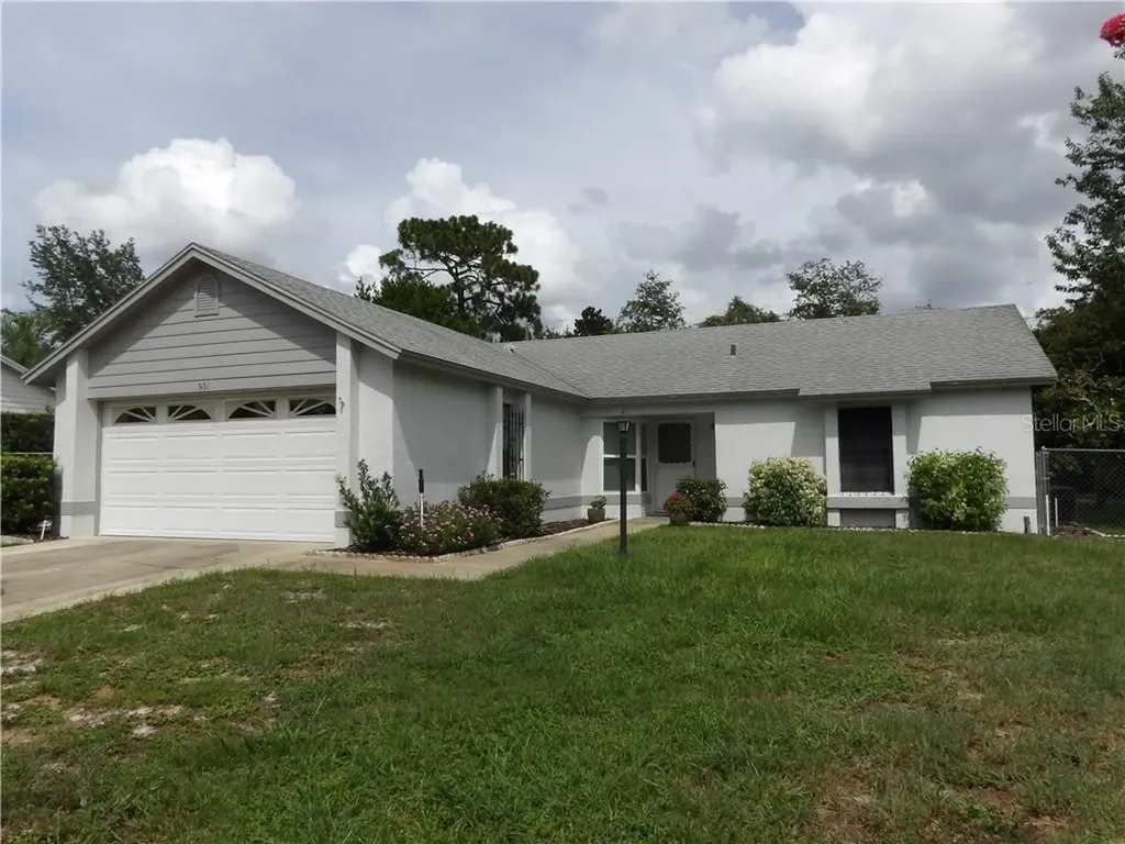 921 Treadway Drive Deltona FL 32738