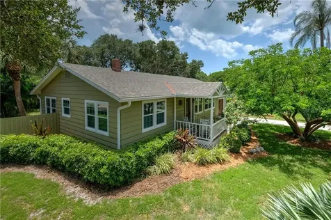 2084 Clematis Street Sarasota FL 34239