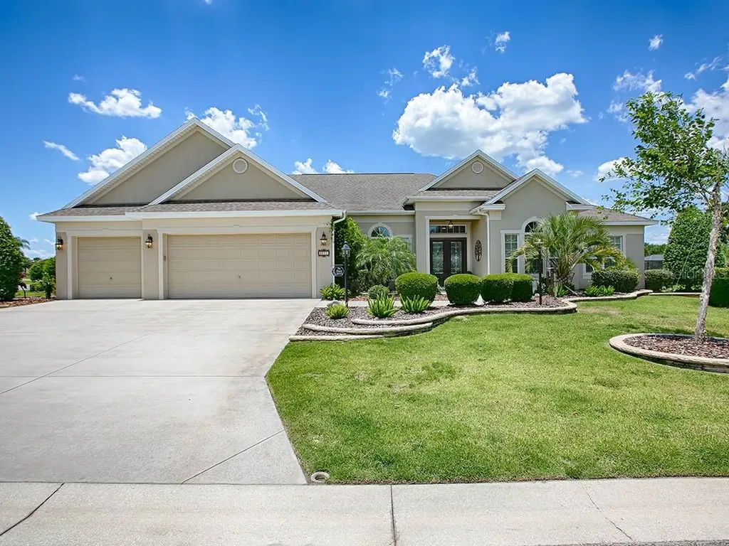 2071 Lake Ridge Drive The Villages FL 32162