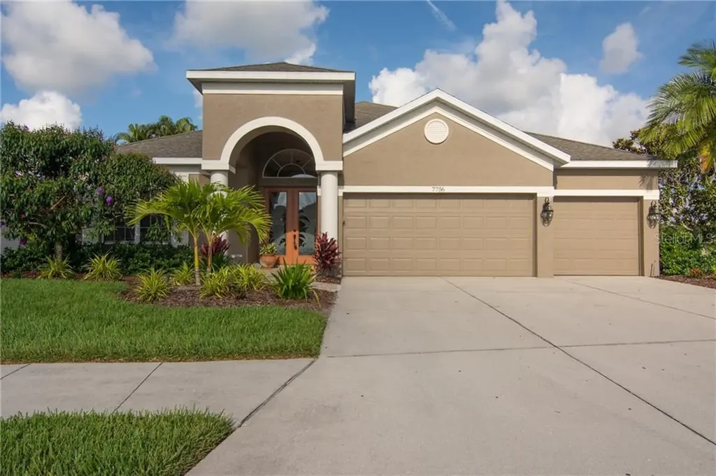 7756 Castleisland Drive Sarasota FL 34240
