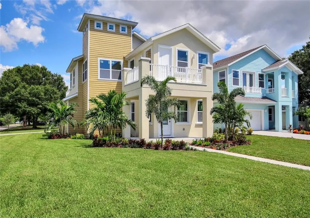 3339 Boca Ciega Drive N St Petersburg FL 33710