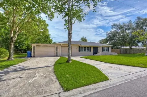 1115 Kingsboro Drive N St Petersburg FL 33702