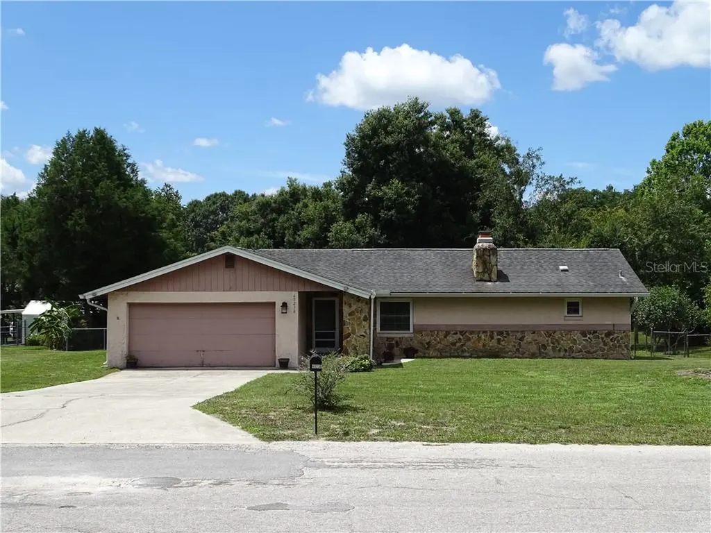 40236 Trotter Lane Dade City FL 33525