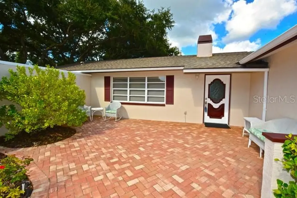 13665 Kimberly Oaks Circle Largo FL 33774