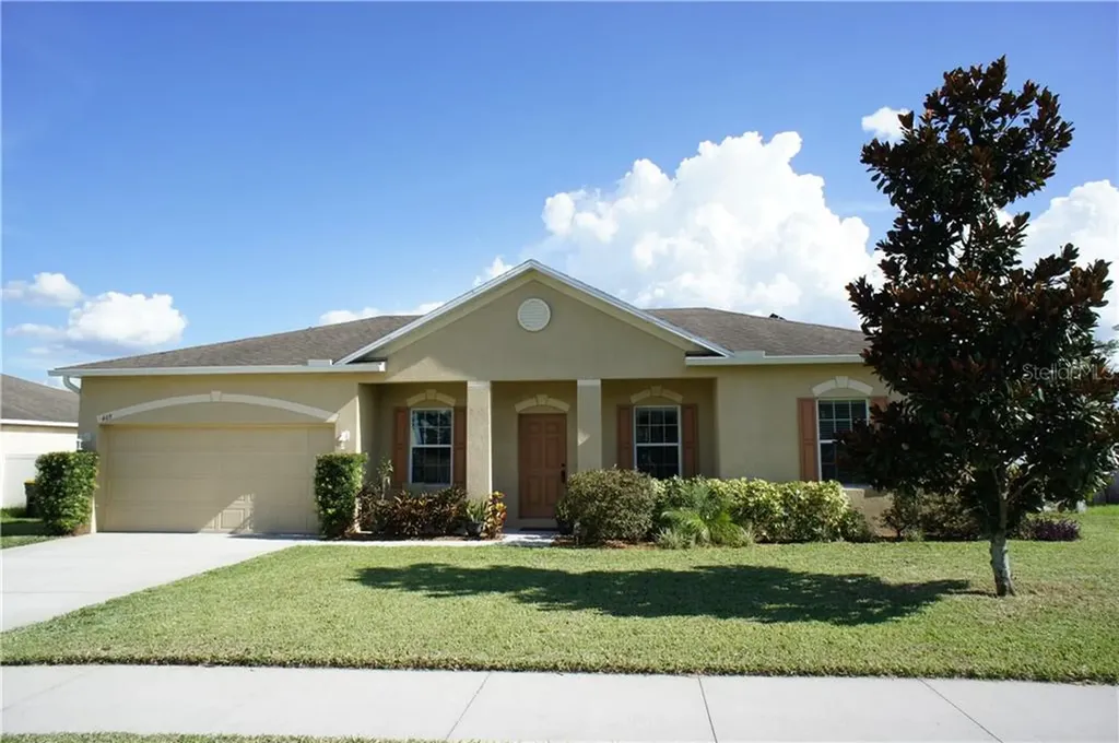 469 Pine Shadow Lane Auburndale FL 33823