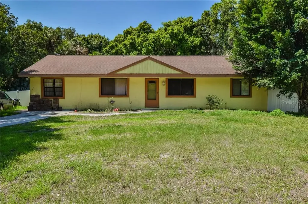 211 37th Street Court E Palmetto FL 34221